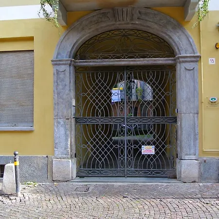 B&B Contrada Dei Giardini Cuneo Exterior foto