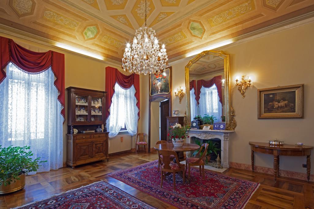 Contrada Dei Giardini * Cuneo